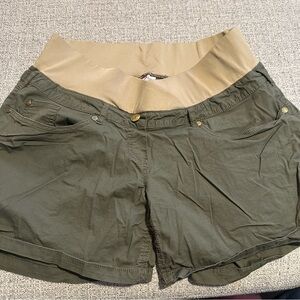 Times Two Maternity Shorts Green Size Medium